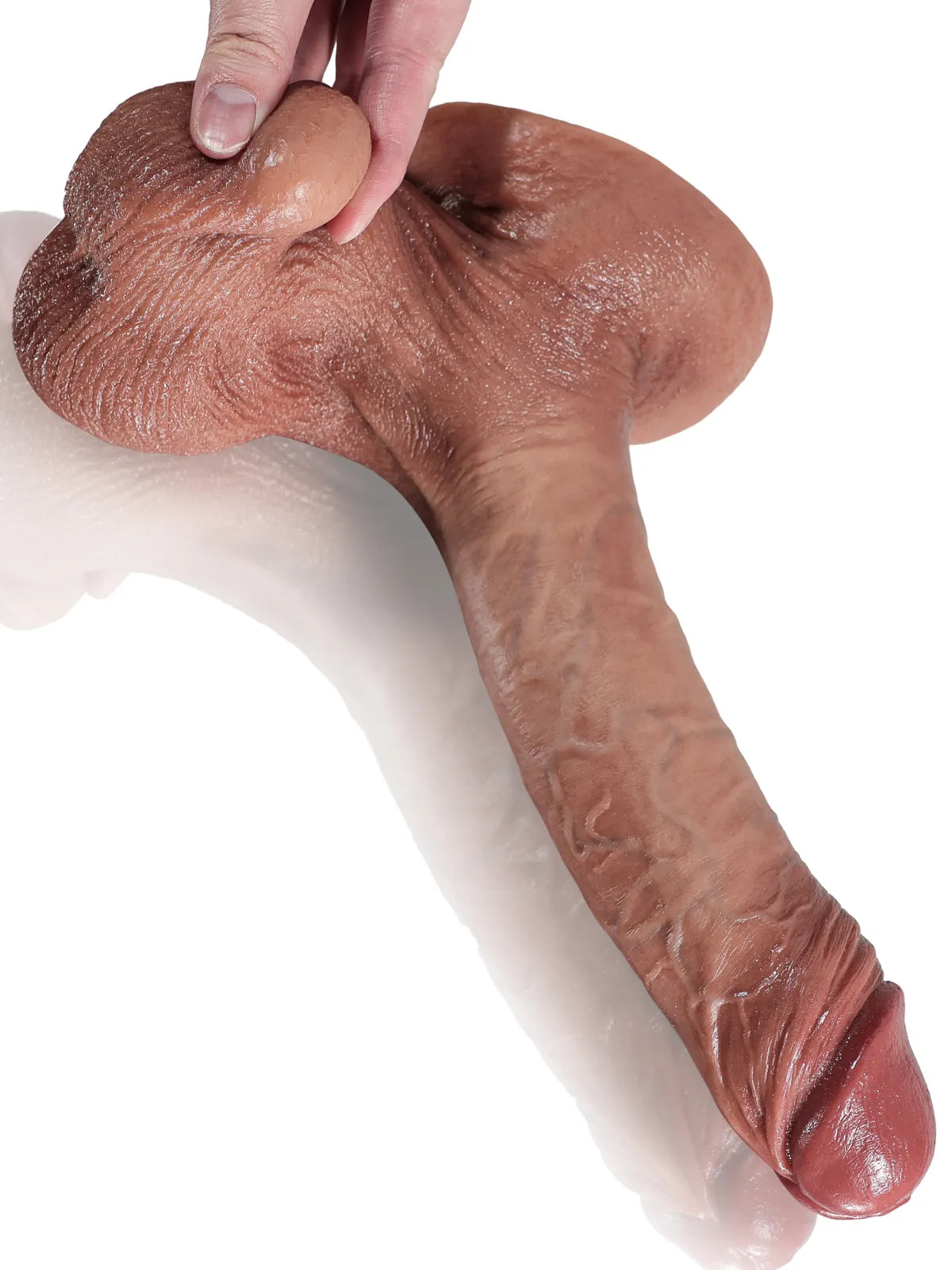 Pedro - Consolador Realista con Piel Arrugada y Testículos Deslizantes - 24,5 cm
